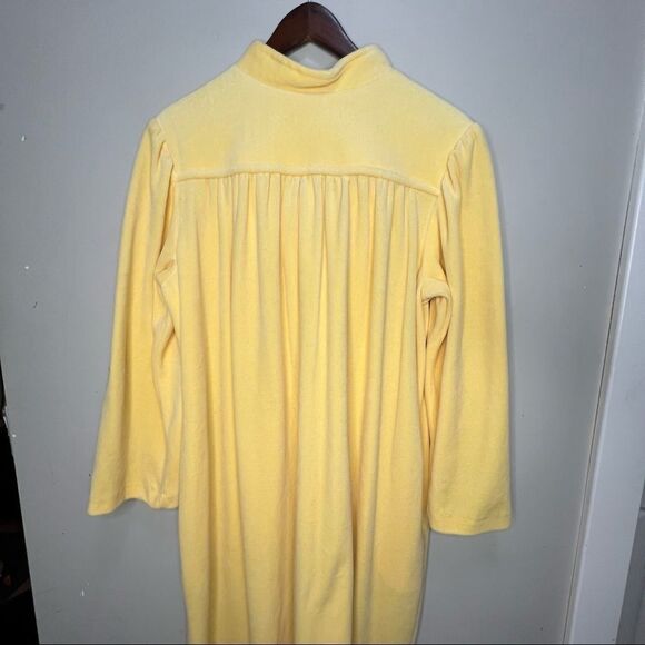 Vintage Velour Yellow Diamond Tea Gown Size Medium Robe Bathrobe Loungewear - Picture 2 of 6